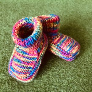 Baby-Strick-Schuhe | Regenbogen